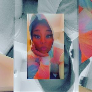 Meet your Posher, Devoria